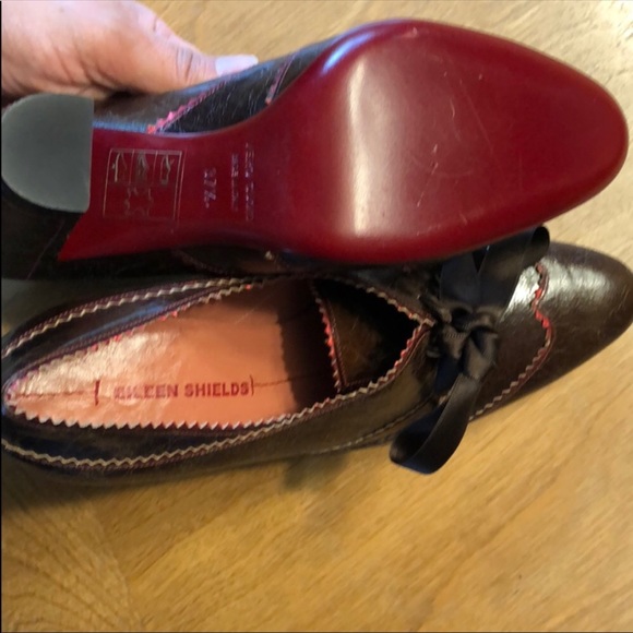 **RE-POSH** - Picture 5 of 7